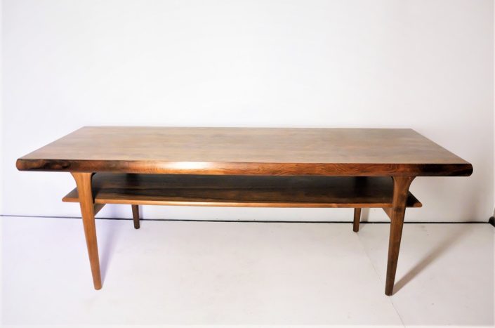 1 Table Basse En Palissandre, Danemark 1960