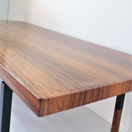 table basse scandinave