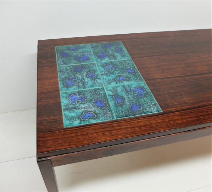 Table basse scandinave en palissandre 1960 Table basse scandinave en palissandre 1960